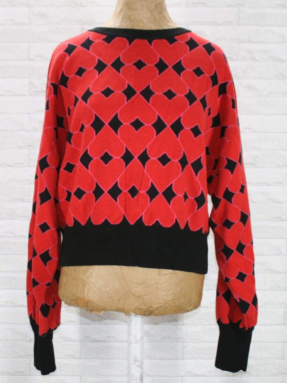 MIXED Sweater Crewneck Knit Hearts Valentine's Day Holiday Red Black M
